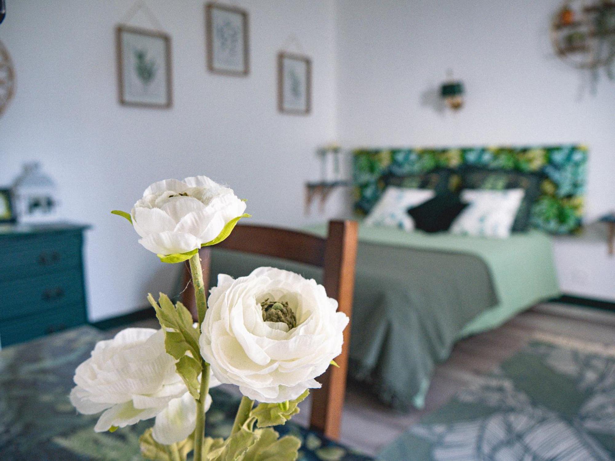 Domaine De Fontsauzine - Gites Et Chambre D'Hotes Genouille  Екстериор снимка